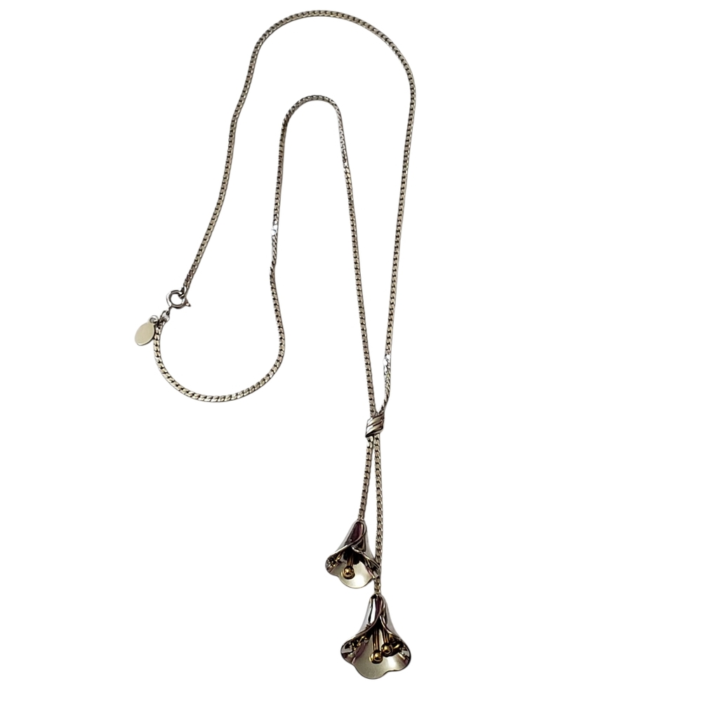 Vintage Avon Calla Lily Flower Bells Pendant Silver Tone Chain 22" Necklace